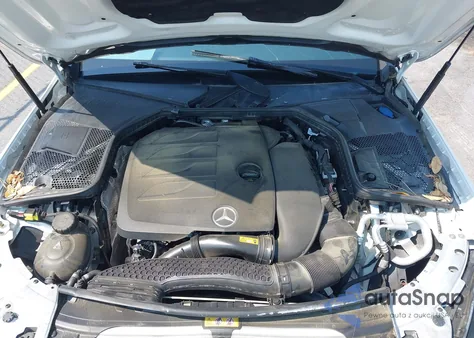 2019 Mercedes-Benz C 300 from USA, damaged, VIN 55SWF8DB5KU320503